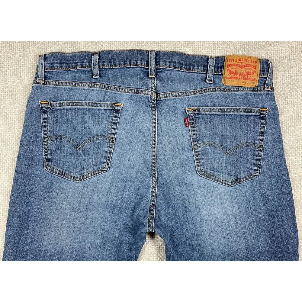 Levi’s 559 Jeans Men's 40x30 Relaxed Straight Medium Wash Blue Denim